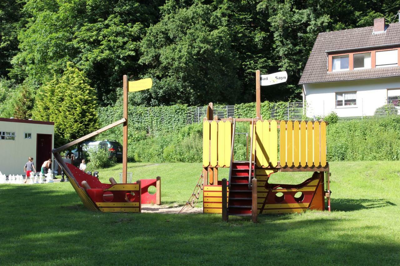 Sayn Bei Koblenz * Bendorf
